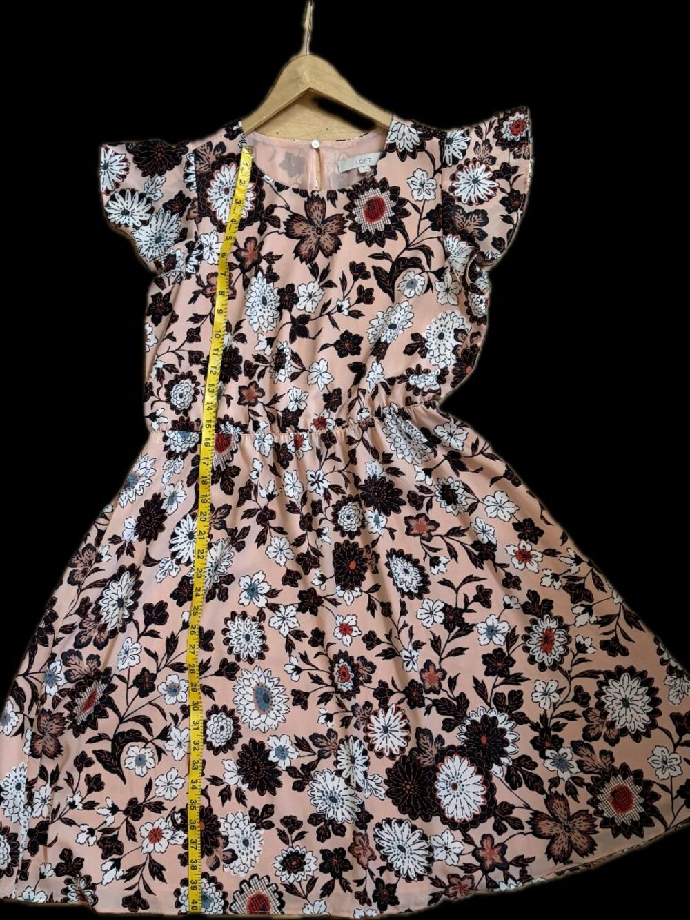 LOFT - Pink Floral Flutter Sleeve Dress - Size L